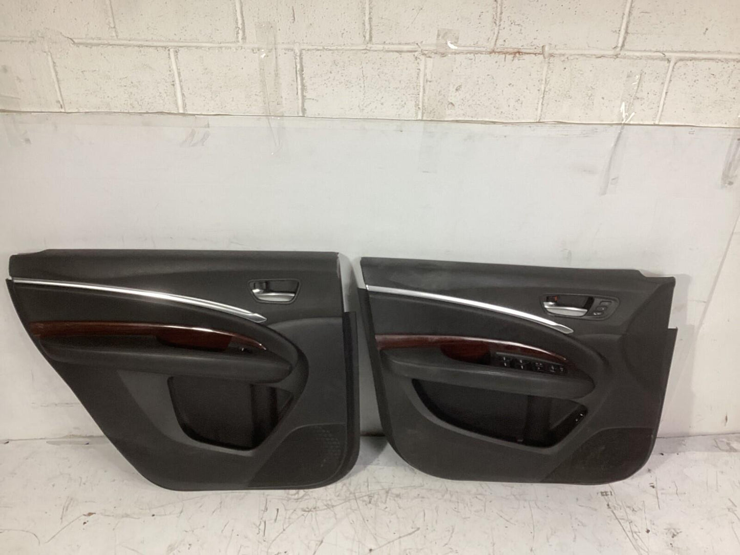 2014 - 2020 Acura MDX Front & Rear Left Side Interior Door Trim Panel OEM.