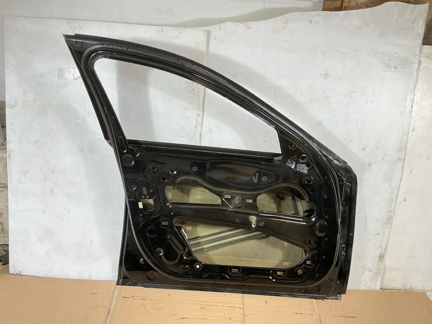 2009 - 2015 BMW 740i F01 Front Left Driver Side Door Shell Panel OEM.