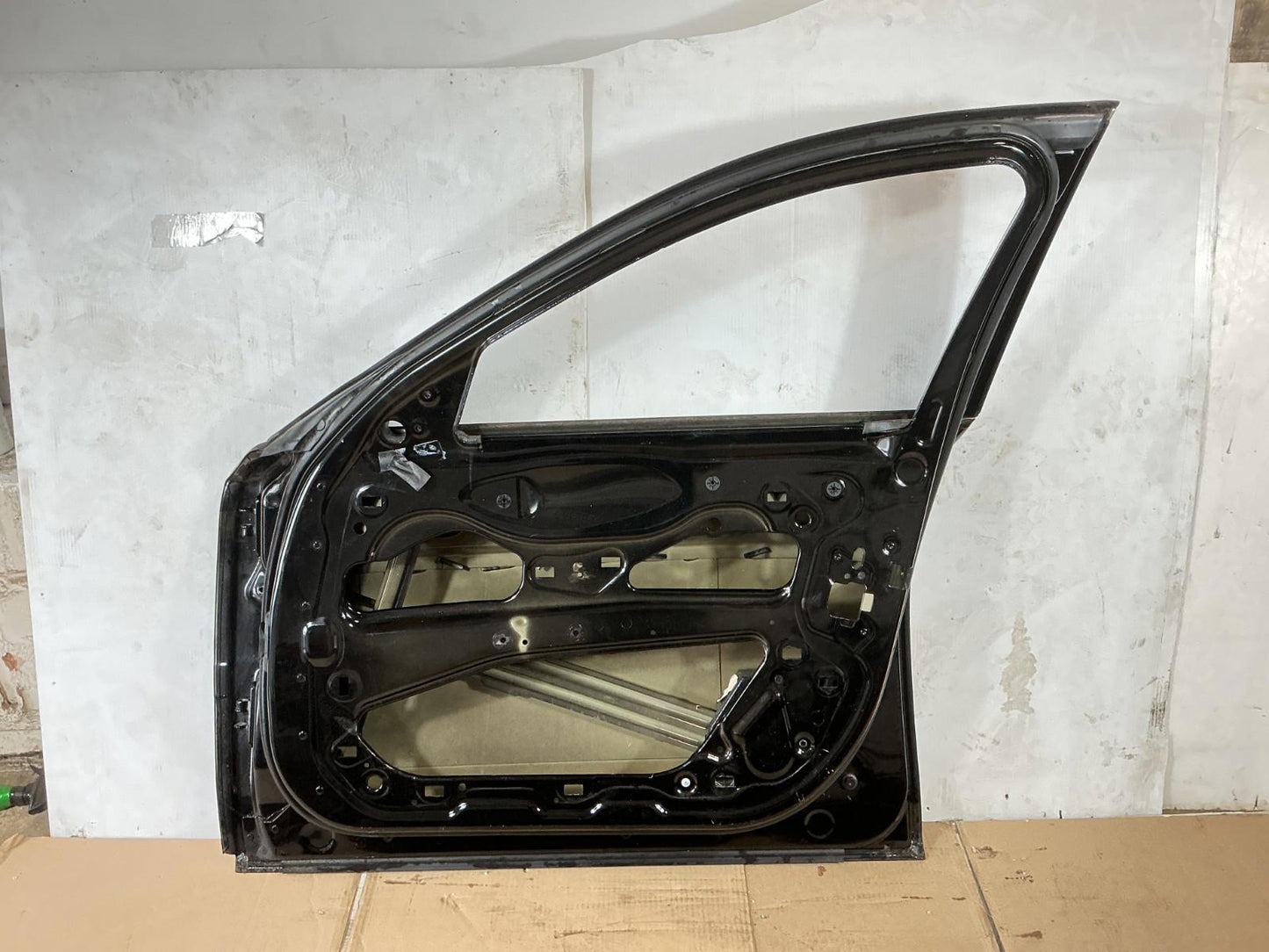 2009 - 2015 BMW 740i F01 Front Right Passenger Side Door Shell Panel OEM.