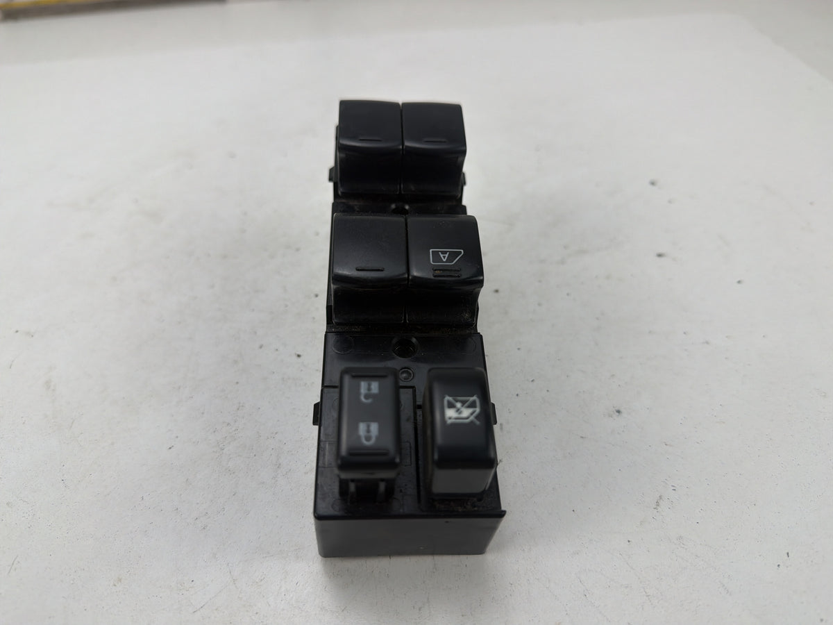 2012-2019 Nissan Versa Front Left Driver Side Door Master Window Switch OEM