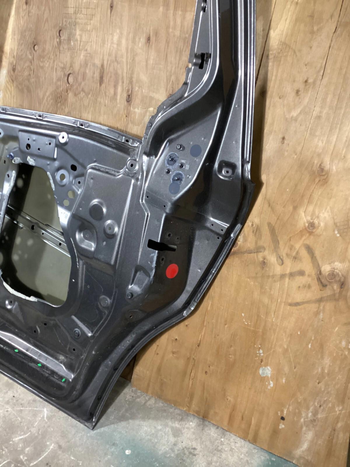 2018 - 2023 HONDA ODYSSEY ELITE REAR RIGHT SIDE EXTERIOR DOOR SHELL PANEL OEM .