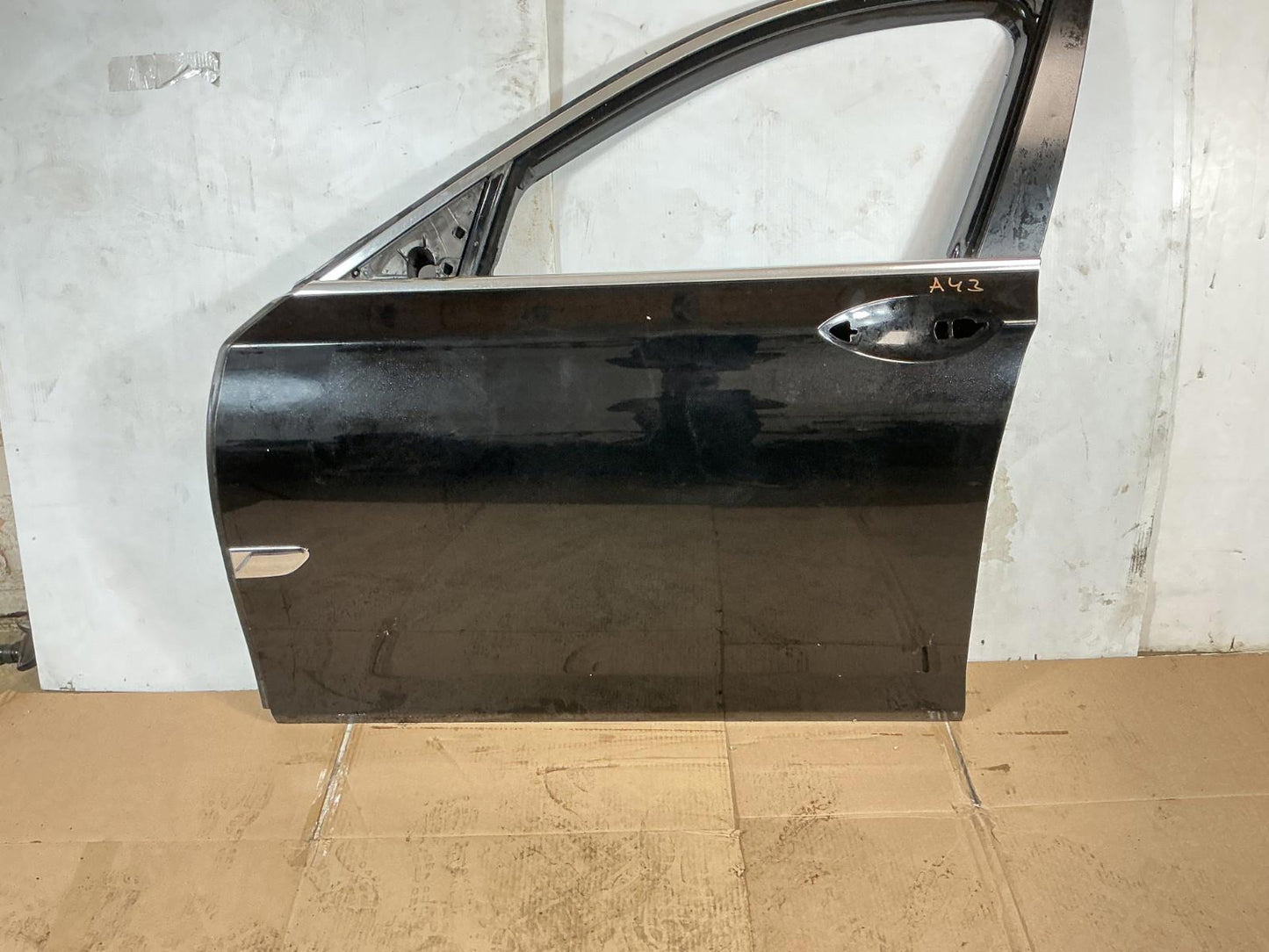 2009 - 2015 BMW 740i F01 Front Left Driver Side Door Shell Panel OEM.