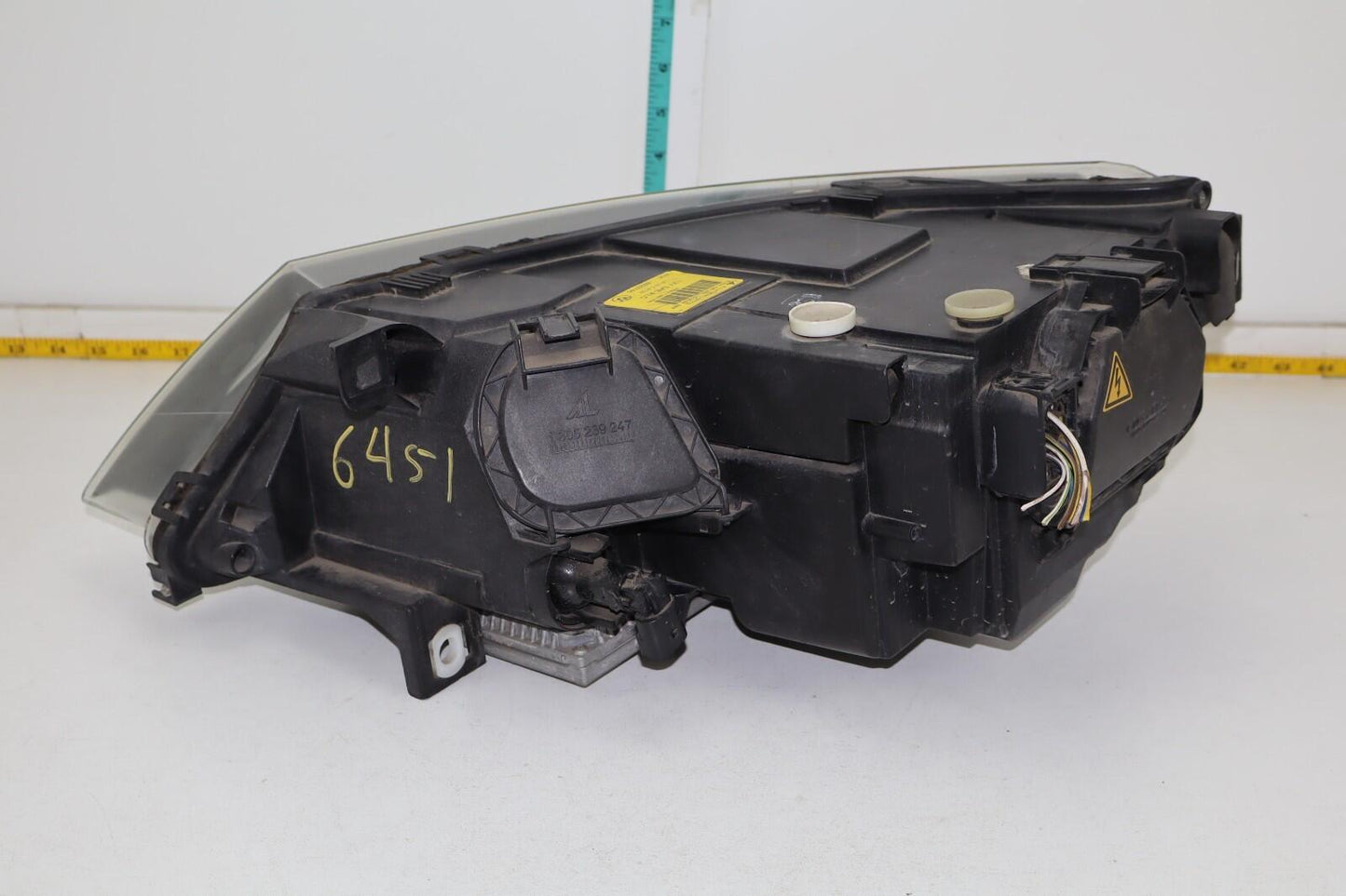 2004-2007 BMW 645ci Right Passenger Adaptive Bi-Xexon Headlight 0302496282 OEM