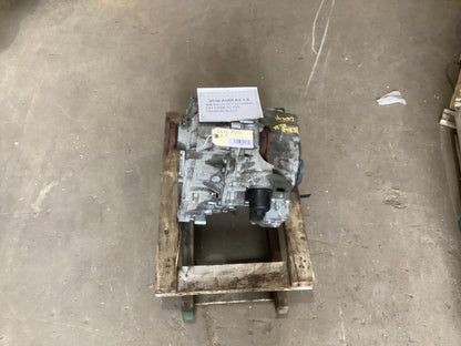 2013 - 2016 AUDI A3 Automatic Transmission Gearbox 02E409061D OEM