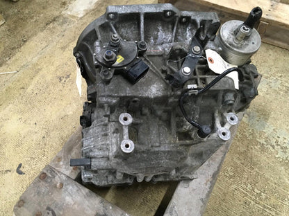 2011 - 2016 MINI COOPER COUNTRYMAN R60 1.6L AUTOMATIC TRANSMISSION 67K OEM .