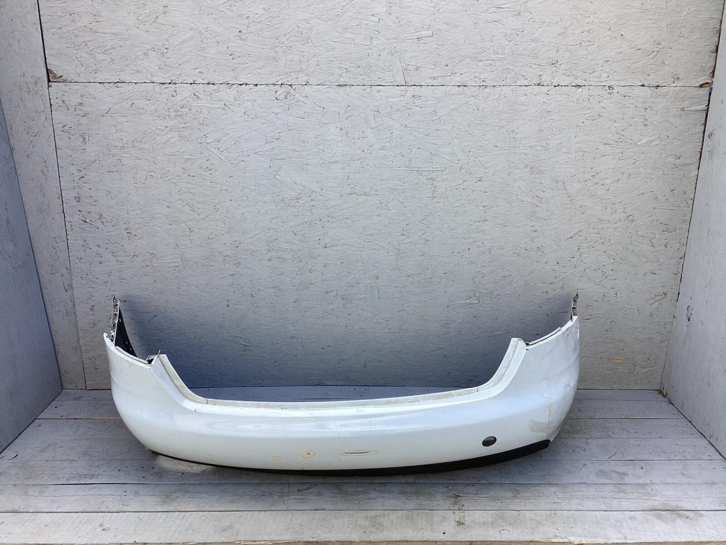 2009 - 2012 Audi A4 Rear Bumper Cover Panel Assembly 8K5807511 OEM