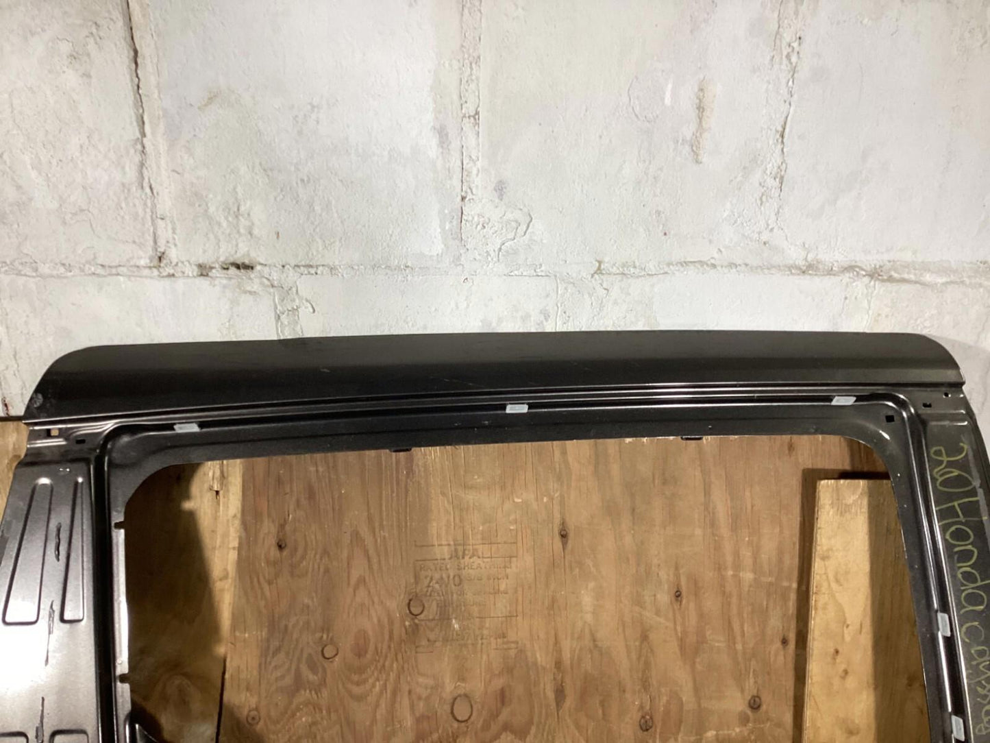 2018 - 2023 HONDA ODYSSEY ELITE REAR RIGHT SIDE EXTERIOR DOOR SHELL PANEL OEM .