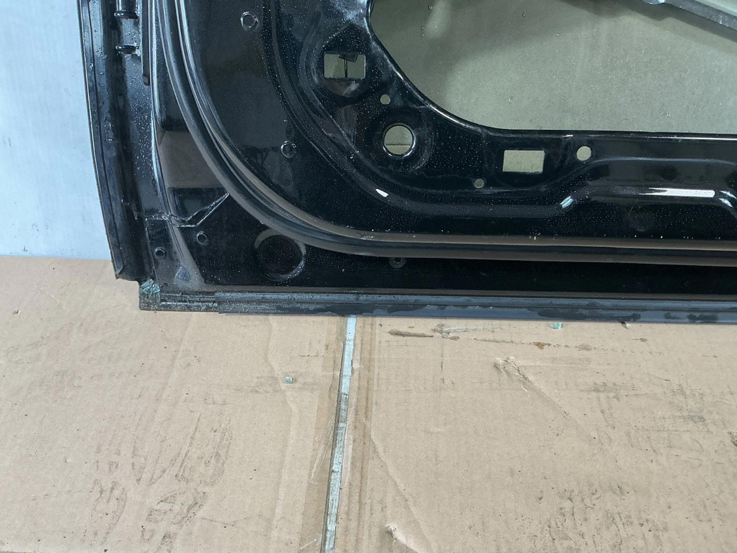2009 - 2015 BMW 740i F01 Front Right Passenger Side Door Shell Panel OEM.