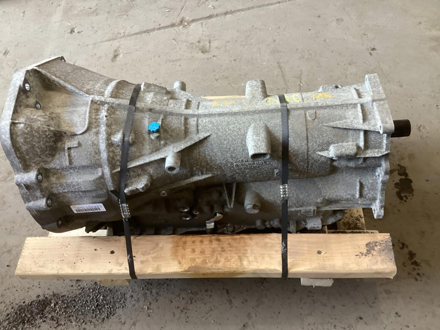 2012 - 2015 BMW F30 320i xDrive AWD Automatic Transmission Gearbox Assembly OEM.