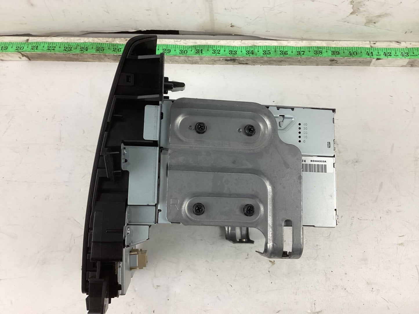 2014-2016 Acura MDX CD AM FM Touch Screen Navigation Media Radio Receiver OEM.