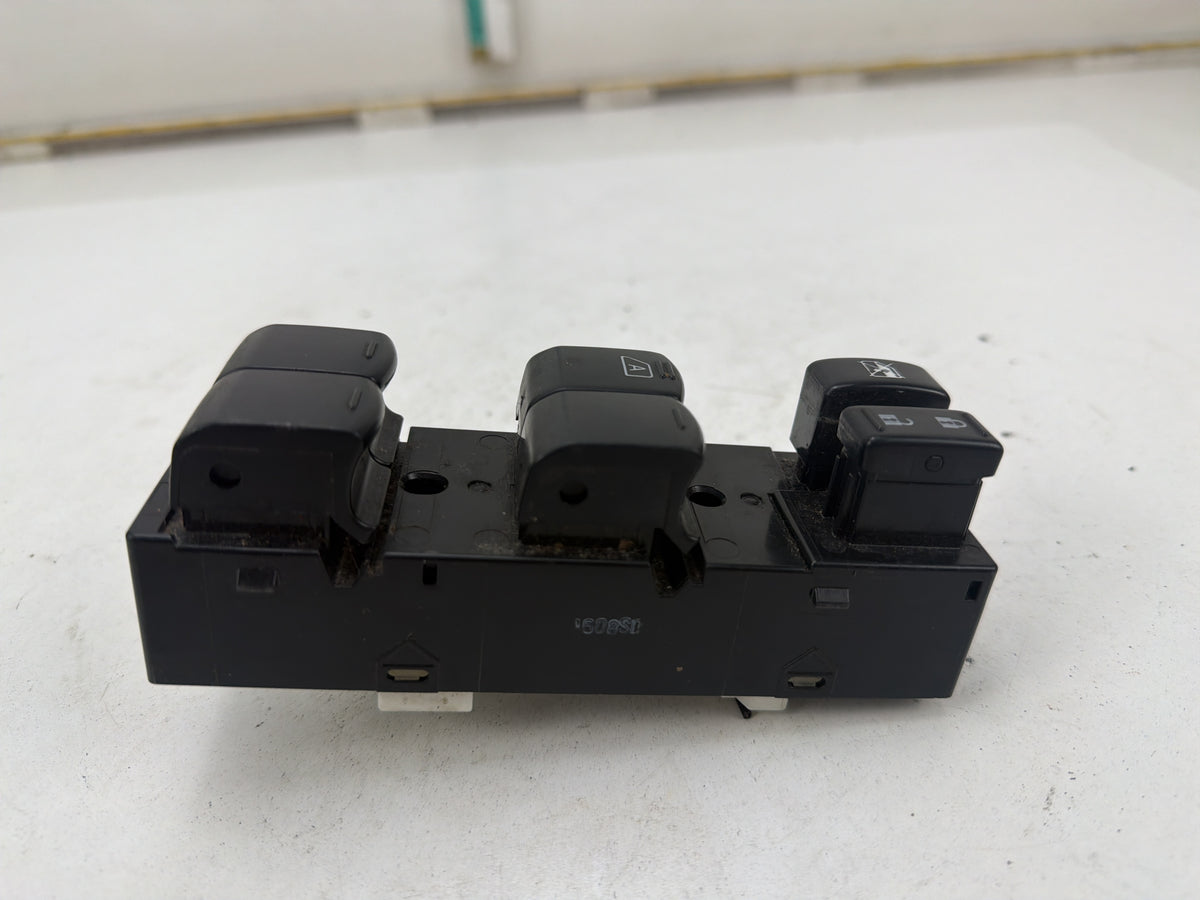 2012-2019 Nissan Versa Front Left Driver Side Door Master Window Switch OEM