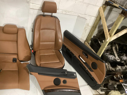 2007-2013 BMW 328i Coupe Front Rear Complete Seat Assembly & Door Panel Set OEM.