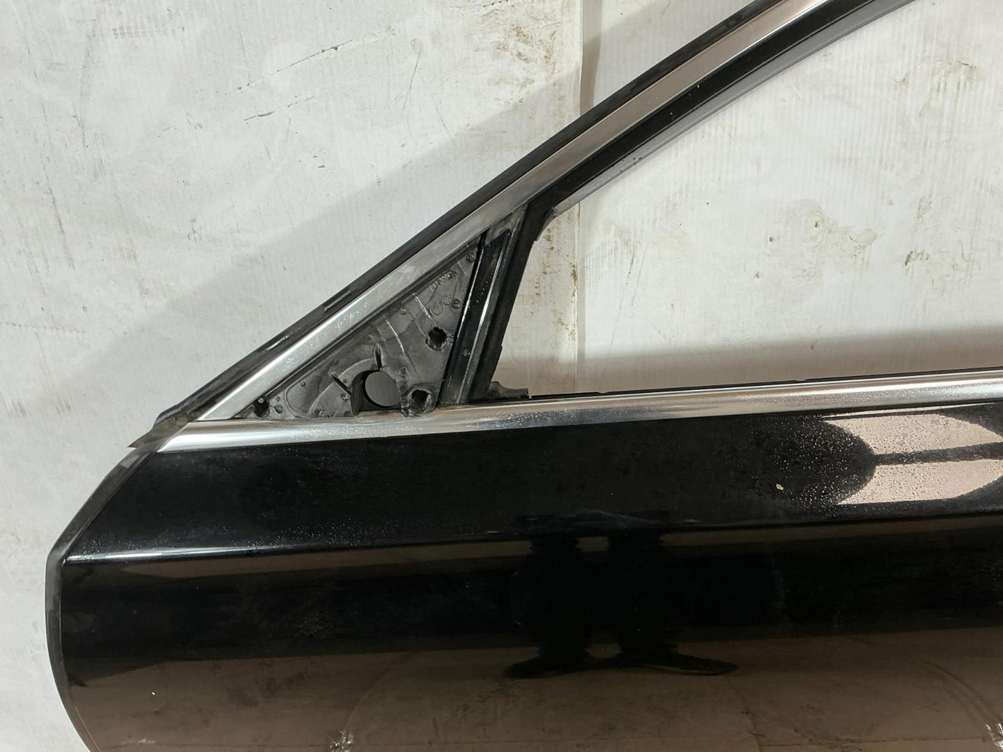 2009 - 2015 BMW 740i F01 Front Left Driver Side Door Shell Panel OEM.