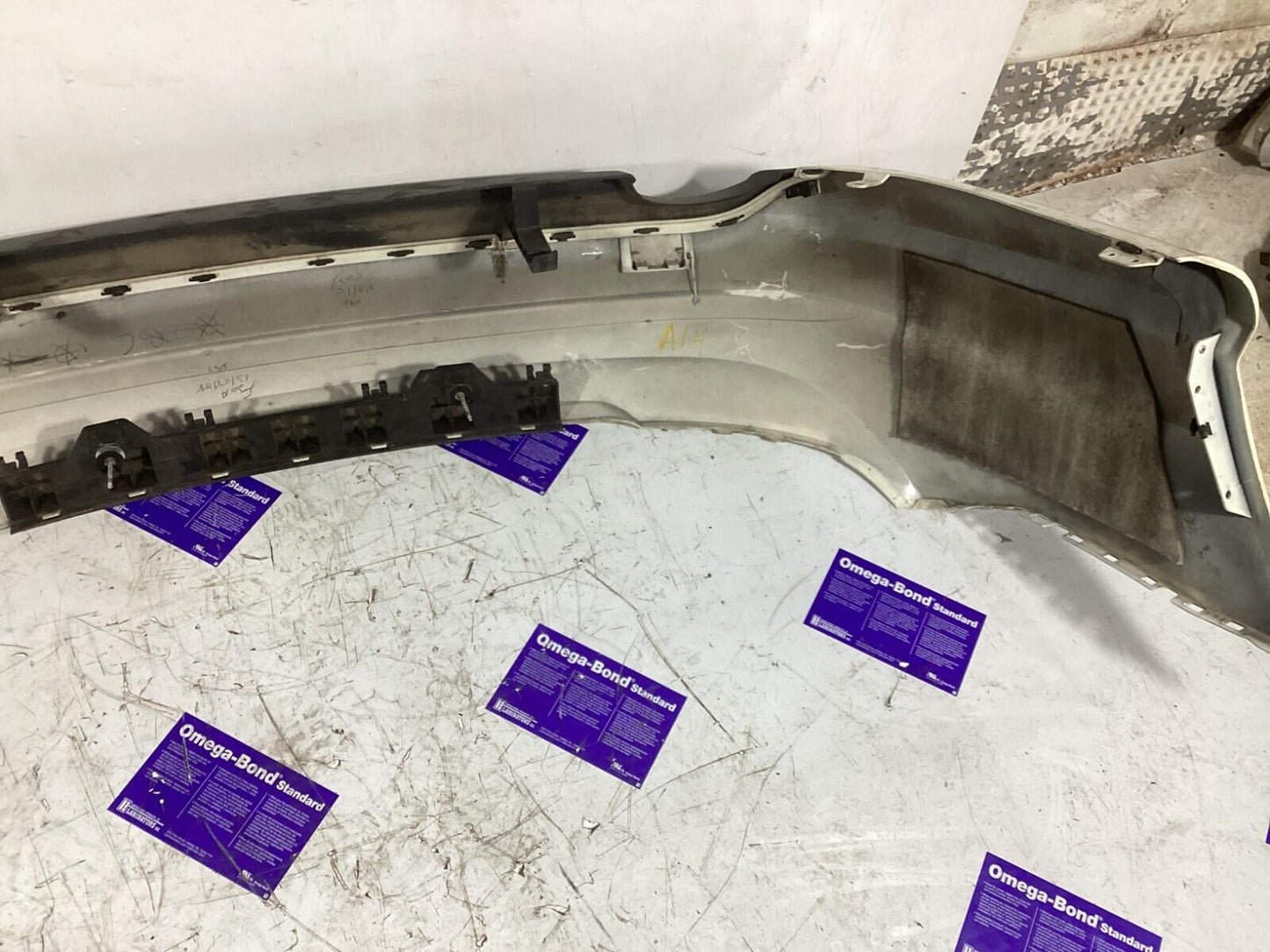 2008-2011 Mercedes-Benz C300 Rear Bumper Cover Assembly OEM .