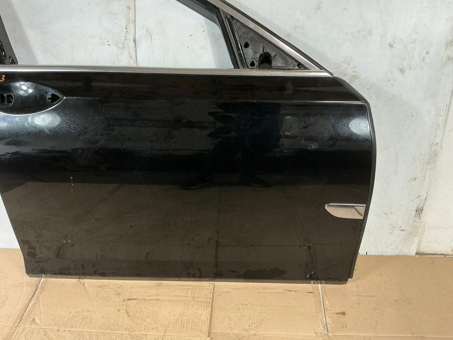 2009 - 2015 BMW 740i F01 Front Right Passenger Side Door Shell Panel OEM.