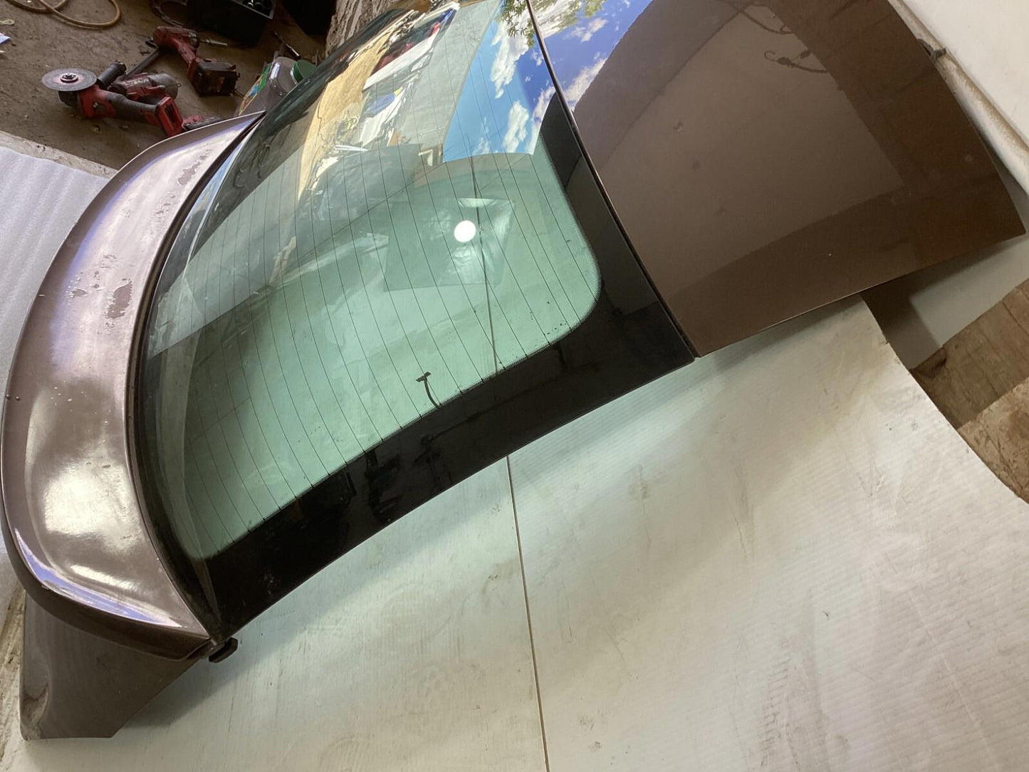 2012-2015 Volkswagen Beetle Hatchback Trunk Lid Deck Tail Gate w/ Window OEM