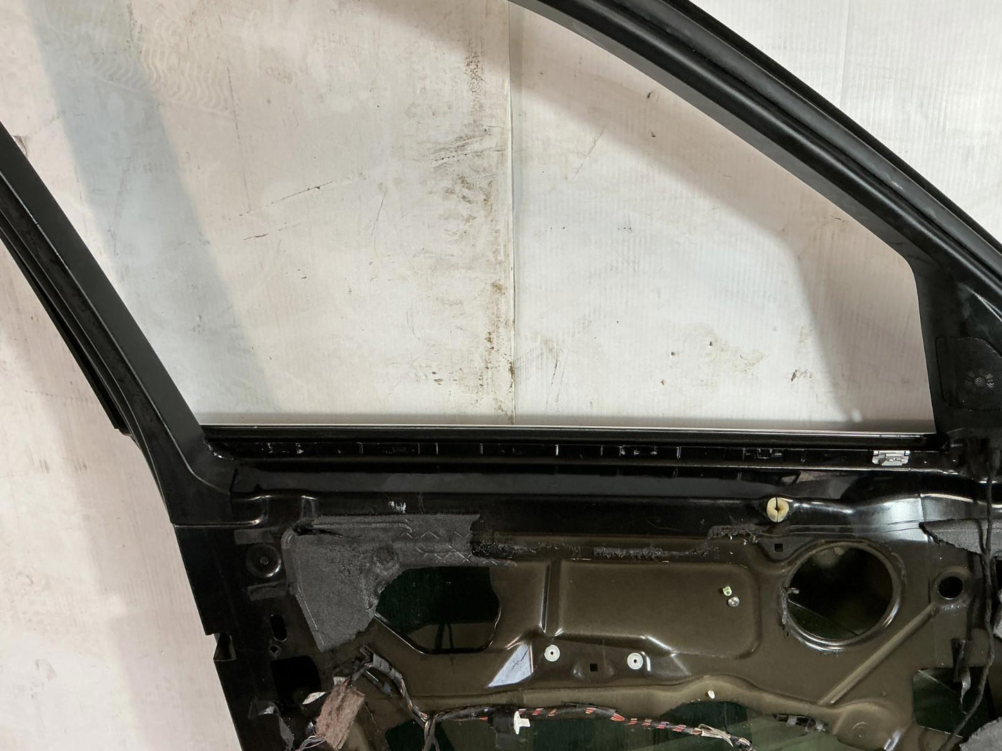 2007 - 2013 BMW X5 xDrive50i Front Left Driver Side Door Shell Panel OEM.