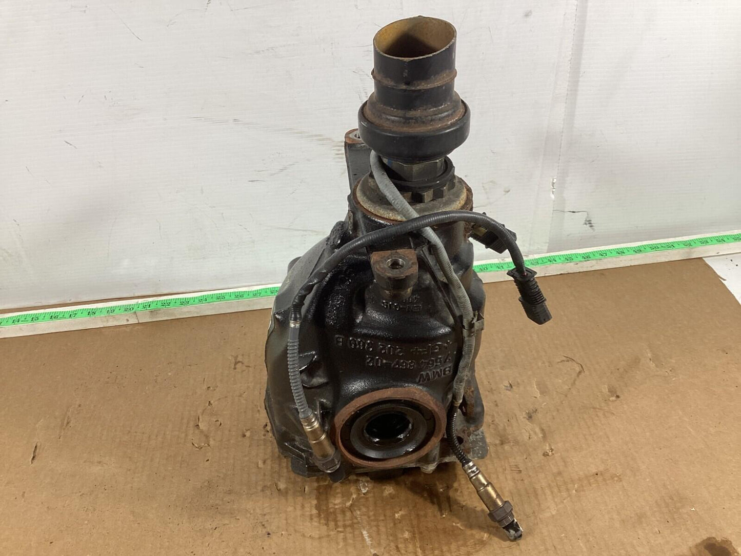 2011 - 2019 BMW X5 E70 Rear Axle Differential Gear Carrier 7564867 OEM .