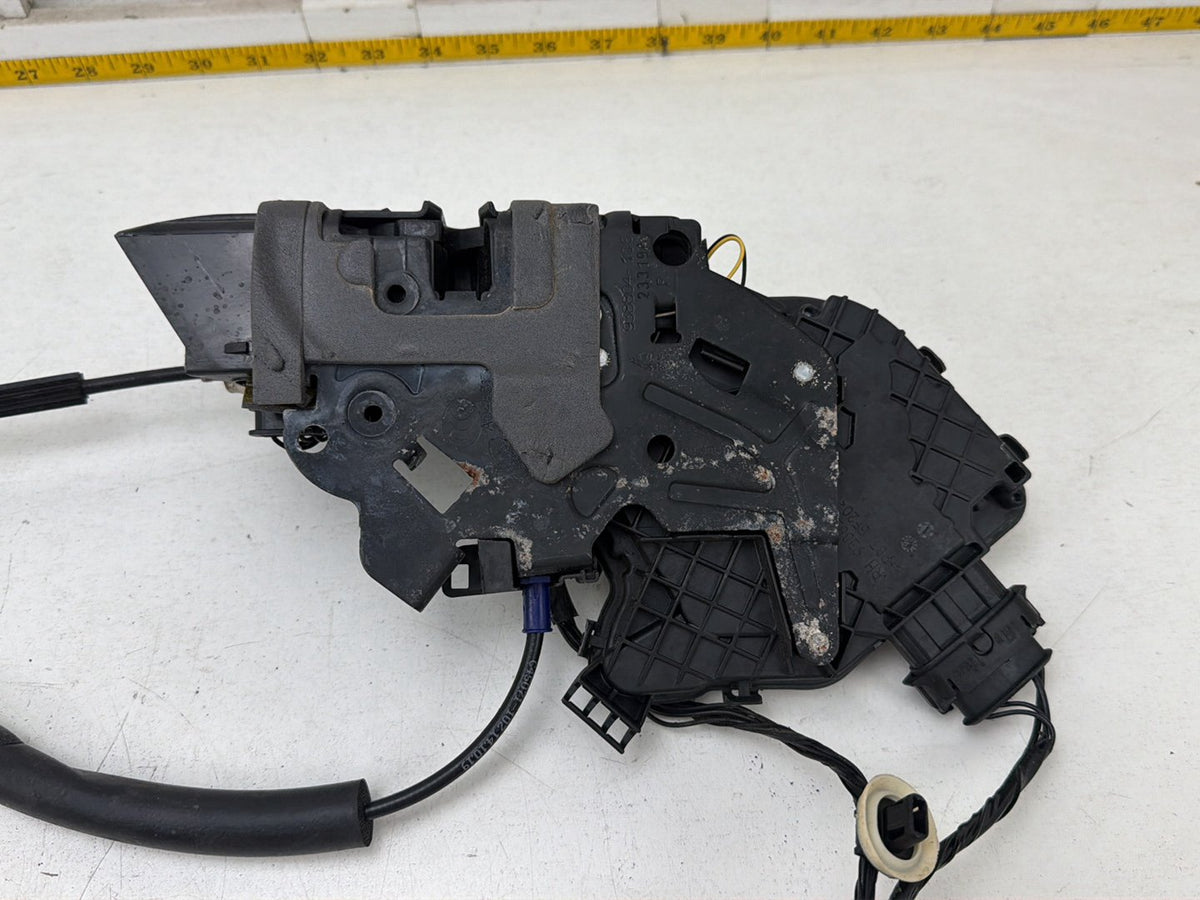 2018-2020 Jaguar F-Pace - Front Right Exterior Door Handle HX83-203A28-KD OEM