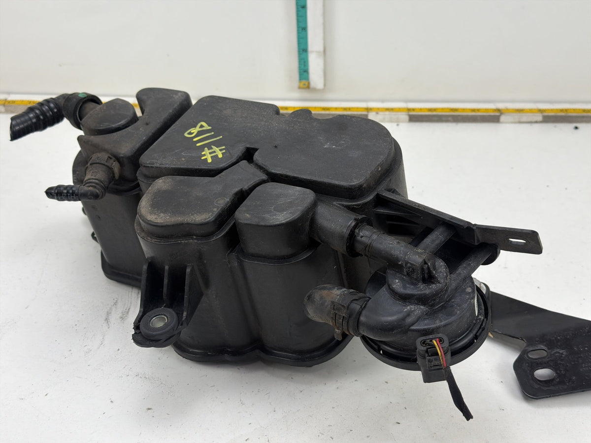 2012-2018 Audi A7 4G Evap Fuel Vapor Emission Charcoal Canister 8K0201801C OEM