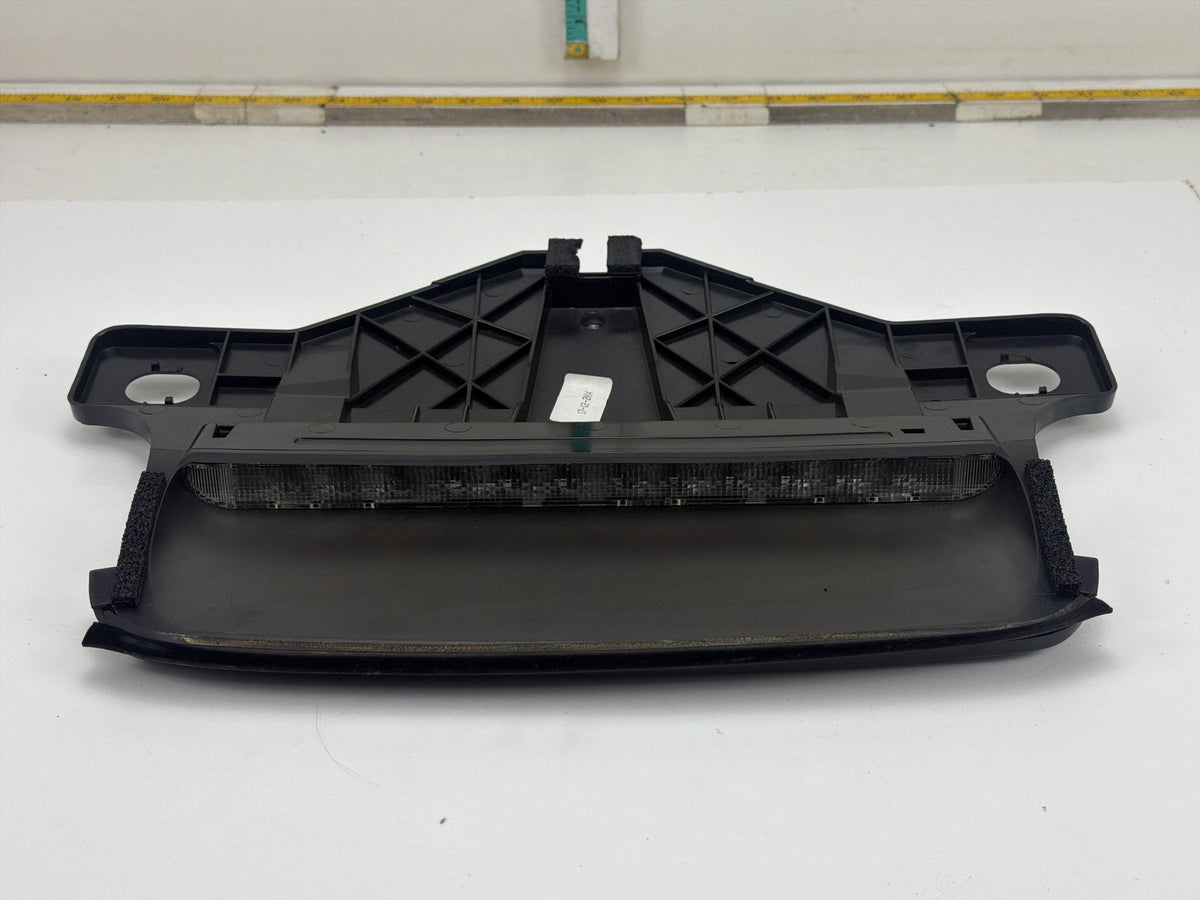 2014-2018 Volvo S60 Center High Mount Third Brake Stop Light Lamp OEM