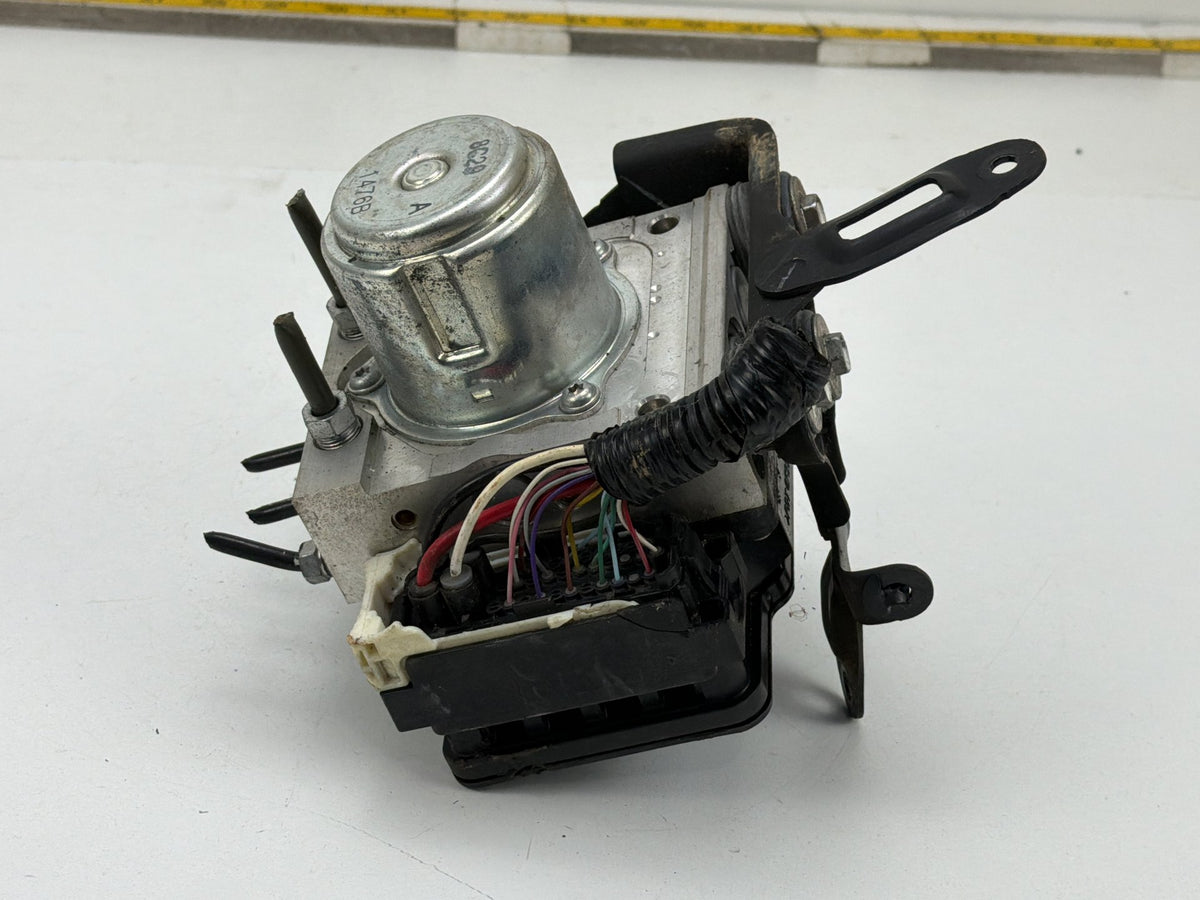 2019-2022 Honda Hr-v Anti-Lock Brake Abs Pump Control Module K24E-0016 7SB1M OEM