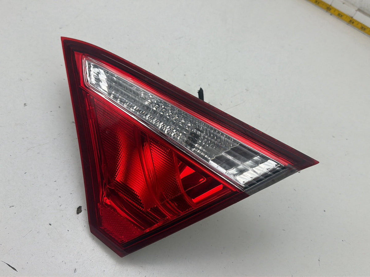 2015-2017 Toyota Camry XV50 - Rear Right Passenger Tail Light 945 235 OEM