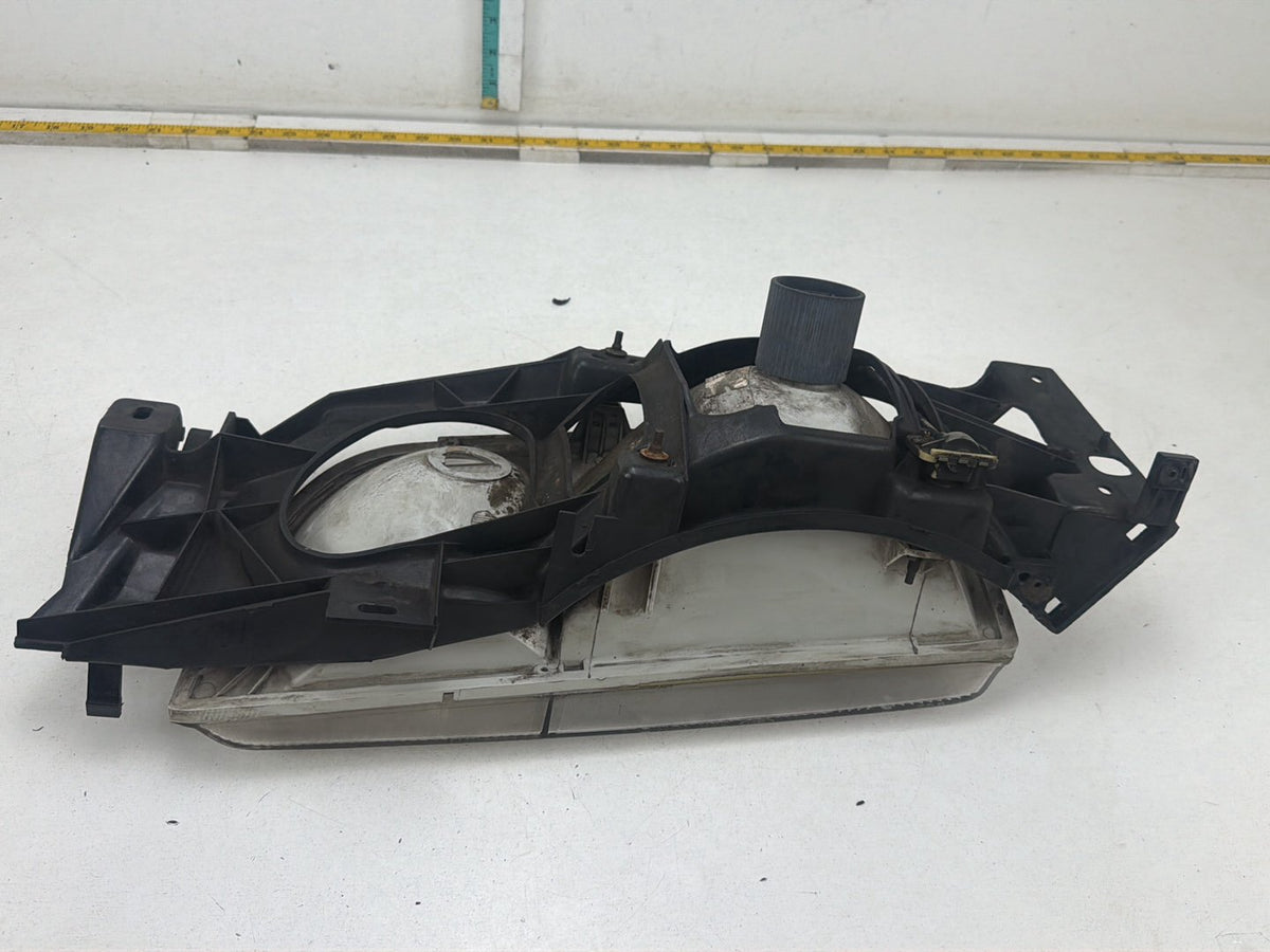 1986-1991 Ford Taurus Front Right Passenger Side Headlamp Light OEM