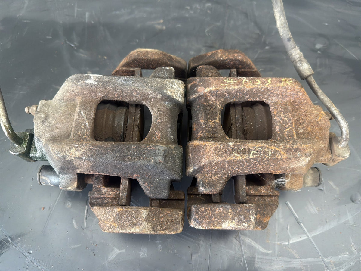 2012-2015 Jeep Grand Cherokee Rear Left & Right Brake Calipers Brackets Set OEM