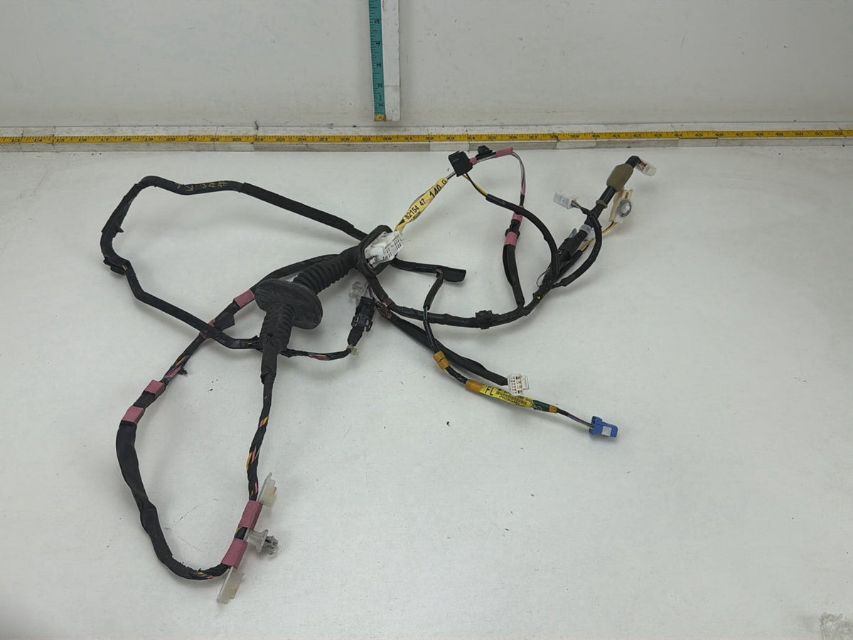 2010- 2015 Toyota Prius W30- Door Wiring Harness 82154-47140G OEM