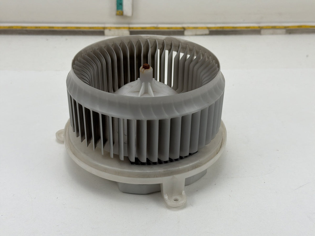 2006-2015 Lexus IS250 AC Heater Blower Motor Fan Assembly 272600-0331 OEM