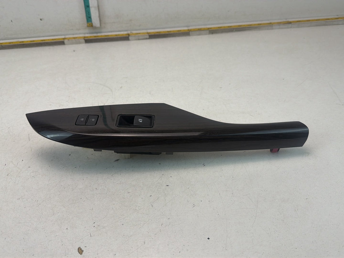 2015-2020 Toyota Sienna Front Right Passenger Side Window Switch 74231-08080 OEM