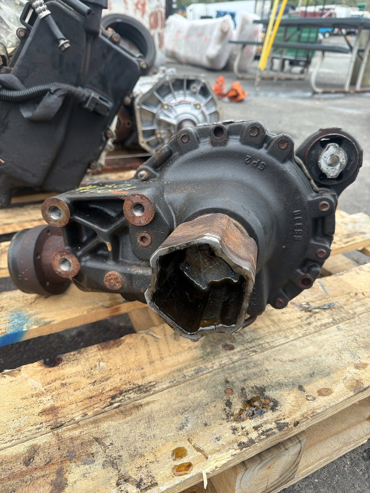 2010-2013 Land Rover Range Rover Sport 4WD Front Differential Axle Carrier OEM