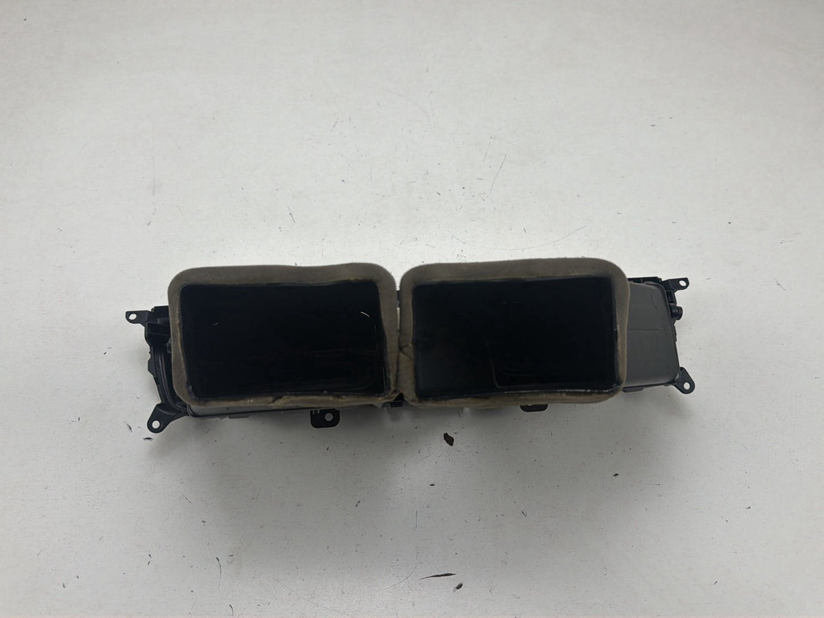 2011-2016 BMW F10 528i Center Dashboard AC Heat Air Vent Grille 07621-Z01 OEM