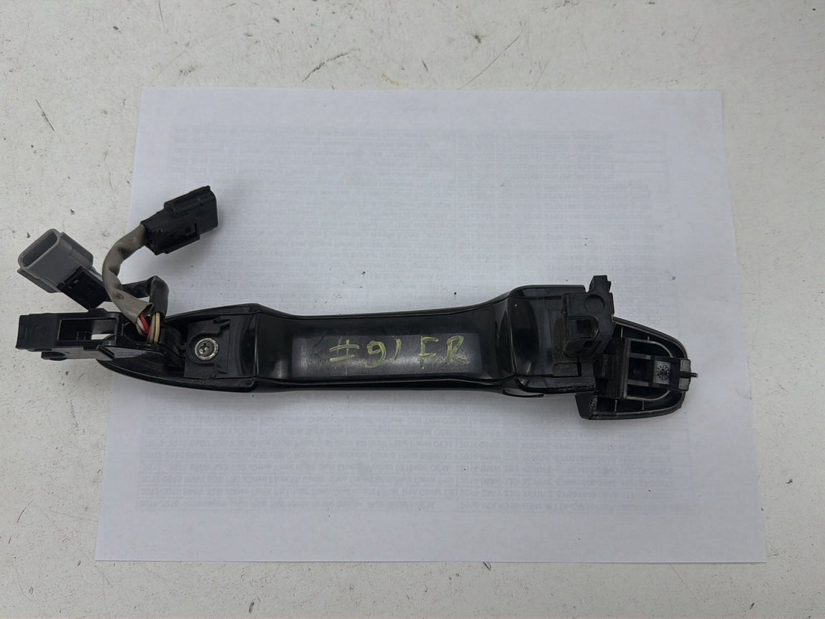 2014-2021 Infiniti Q50 Front Right Passenger Side Exterior Door Handle OEM