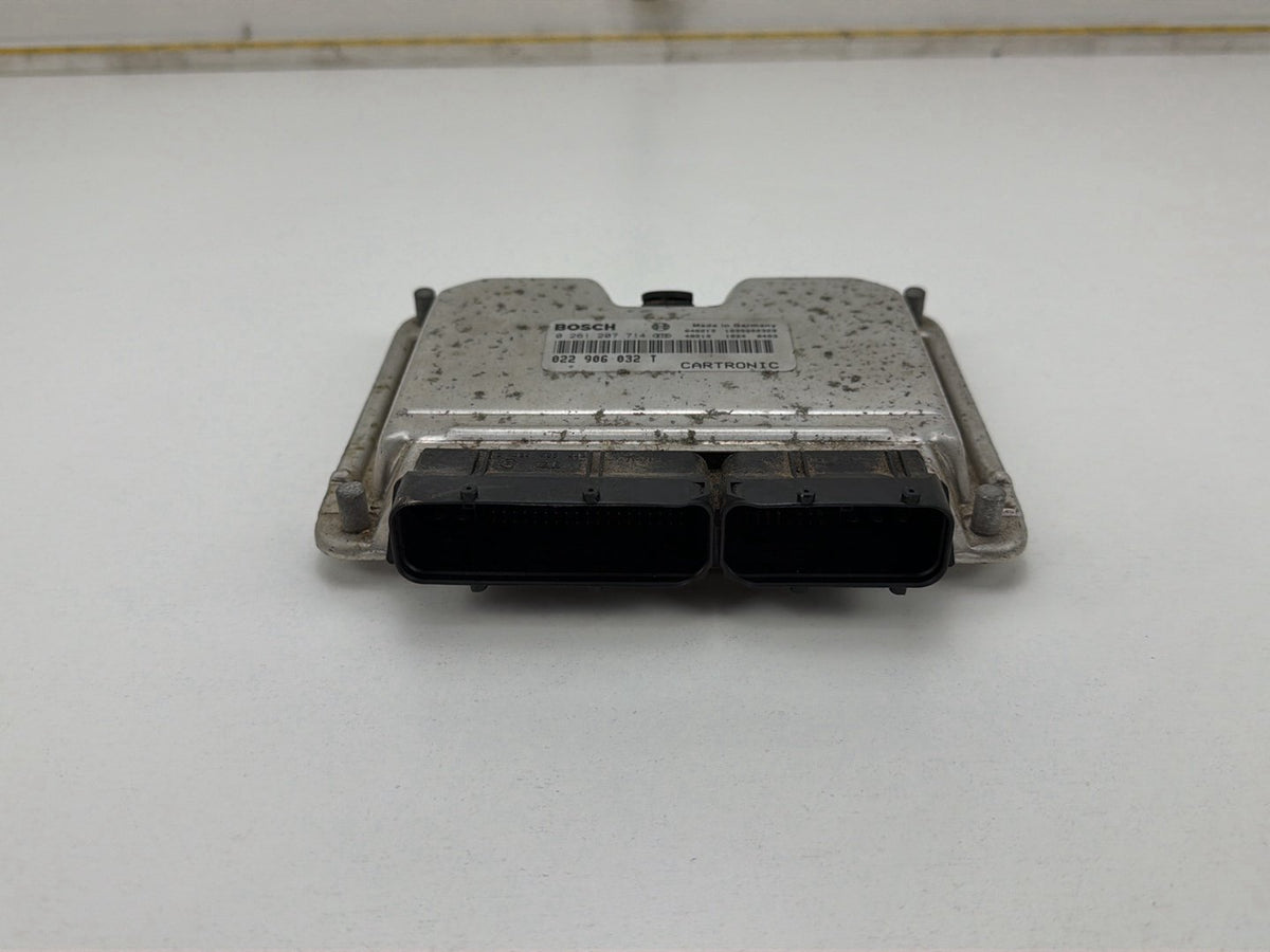 2003-2006 Porsche Cayenne ECU Engine Computer Control Module Unit 022906032T OEM