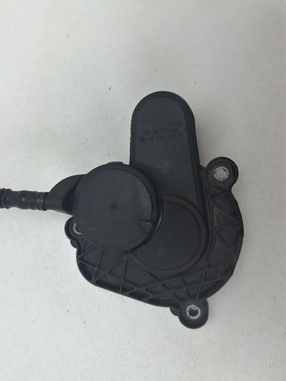 2007-20013 Mercedes-Benz S-Class W221 Engine Oil Seperator A2780100431 OEM