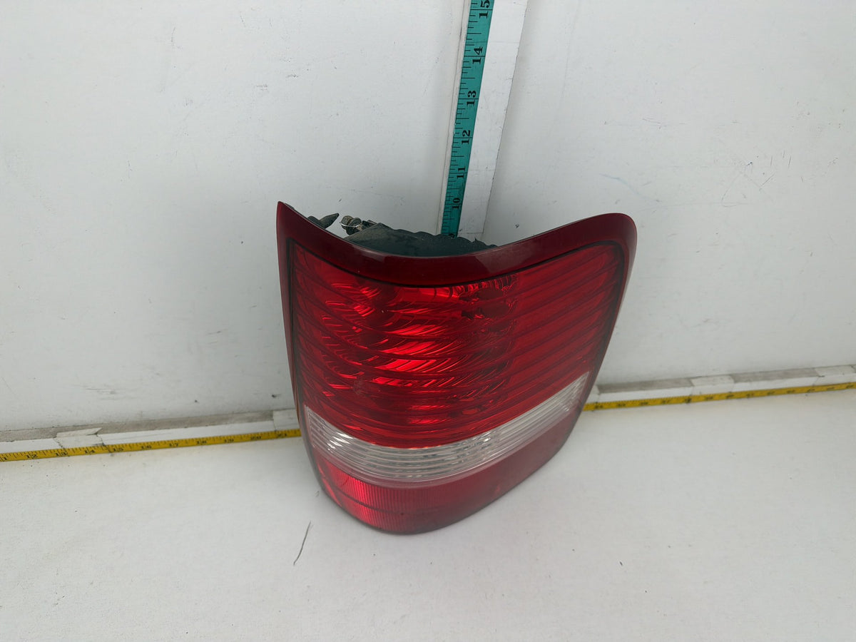 2004-2008 Ford F-150 Rear Right Passenger Side Tail Light 4L34-13B504-A OEM
