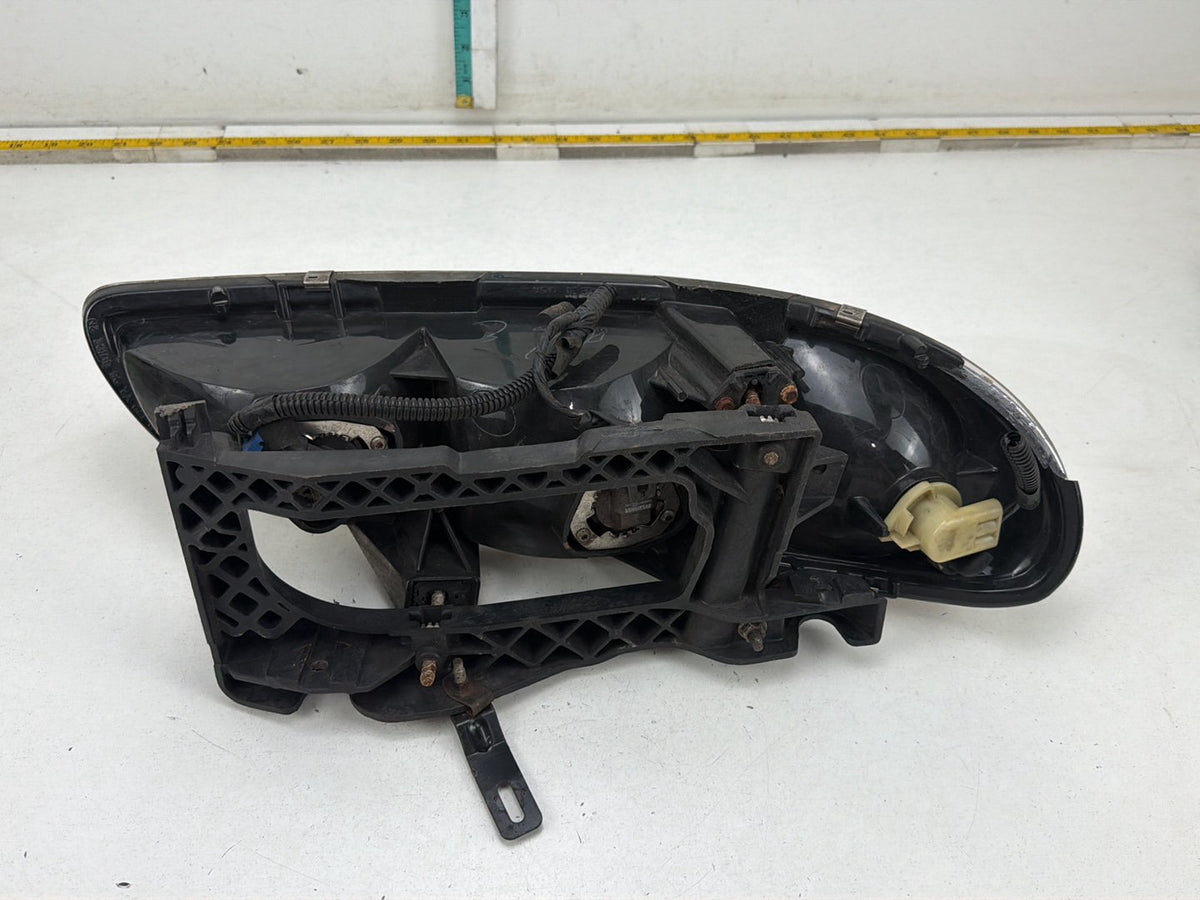 1996-1998 Pontiac Grand AM Front Left Driver Side Headlamp Light OEM
