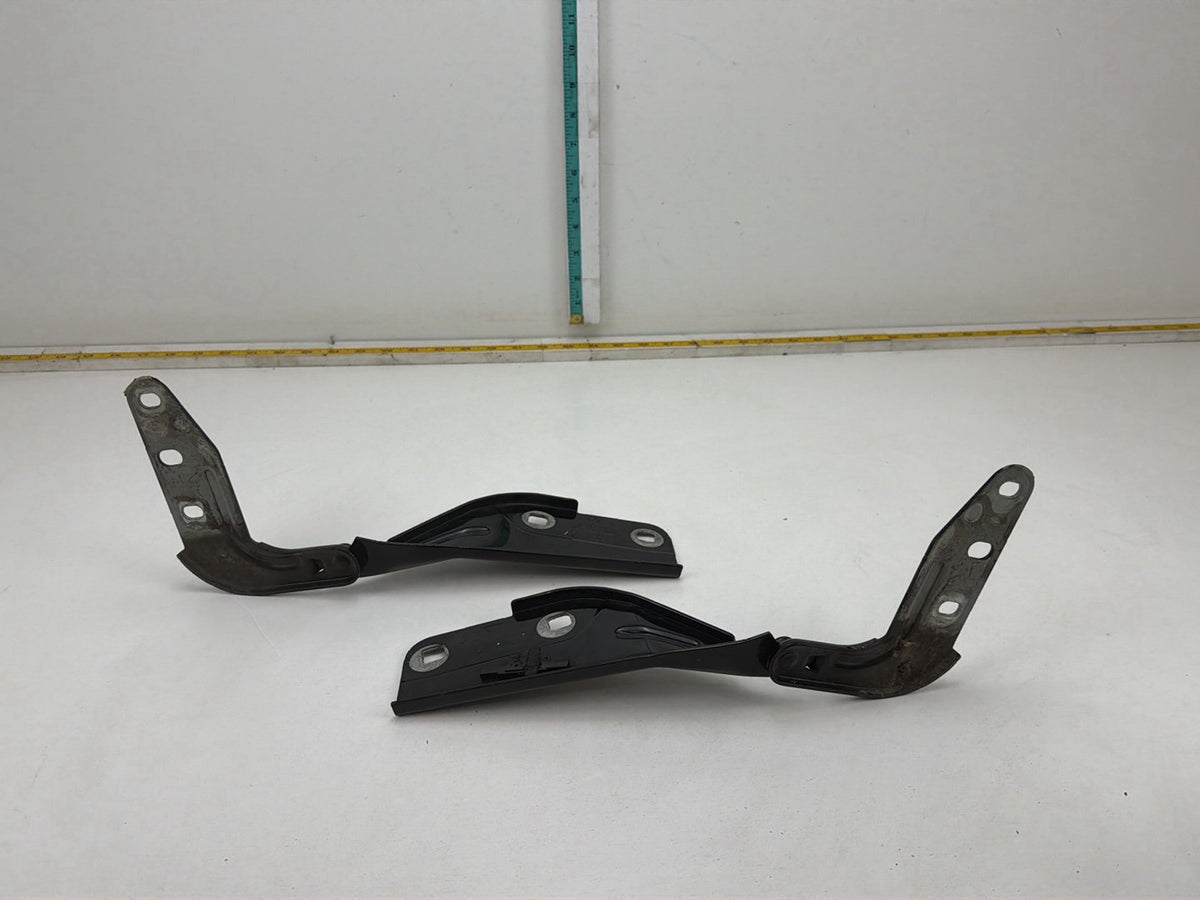 2003-2006 Porsche Cayenne RH LH Hood Bonnet Hinge Set 7L5823301 7L5823302 OEM