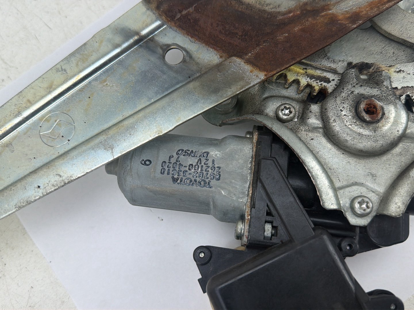 2007-2009 Lexus ES350 Rear Right Side Door Power Window Motor Regulator OEM