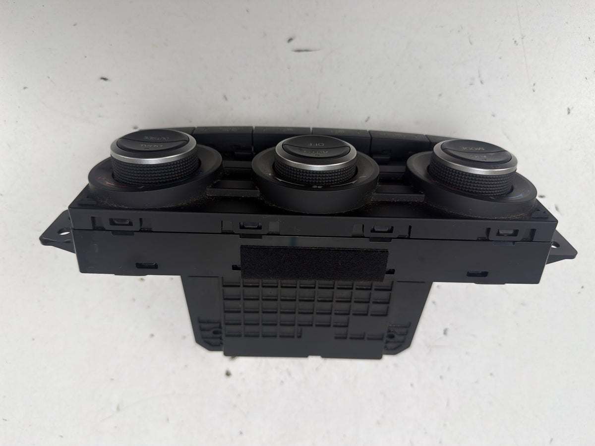 2007-2009 Mazda CX-9 Climate Controller Unit Switches TD1261190 OEM
