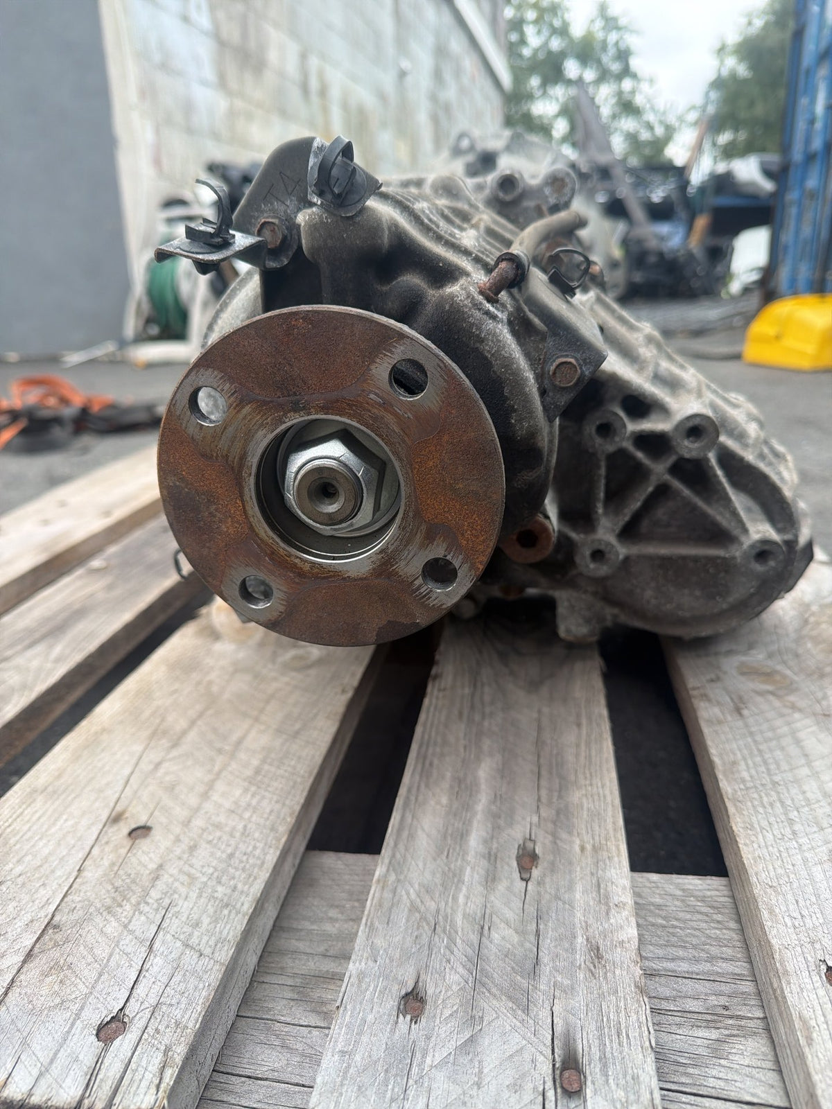 2011 Infiniti G37 3.7L 4WD Automatic Transmission Transfer Case Assembly OEM