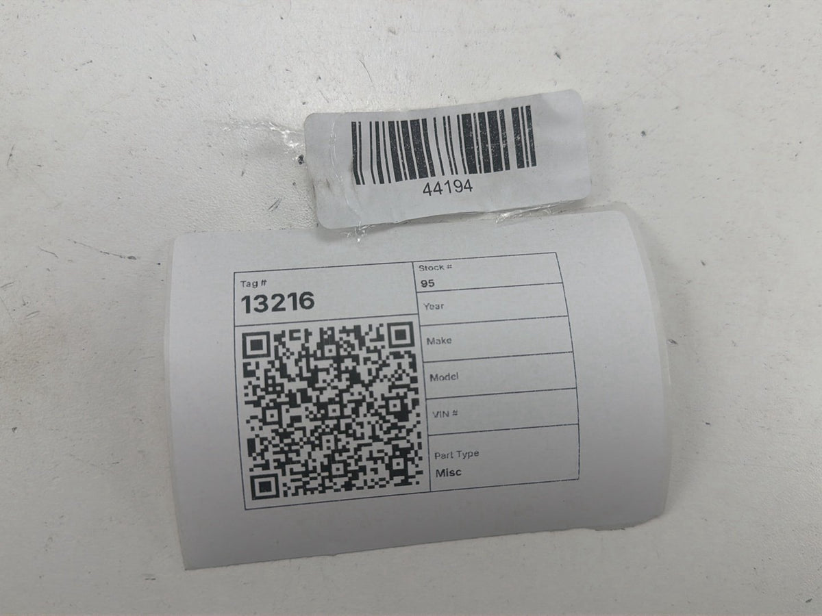 2012-2015 Mercedes-Benz ML550 Fuse Relay Box Junction Block A1665402350 OEM