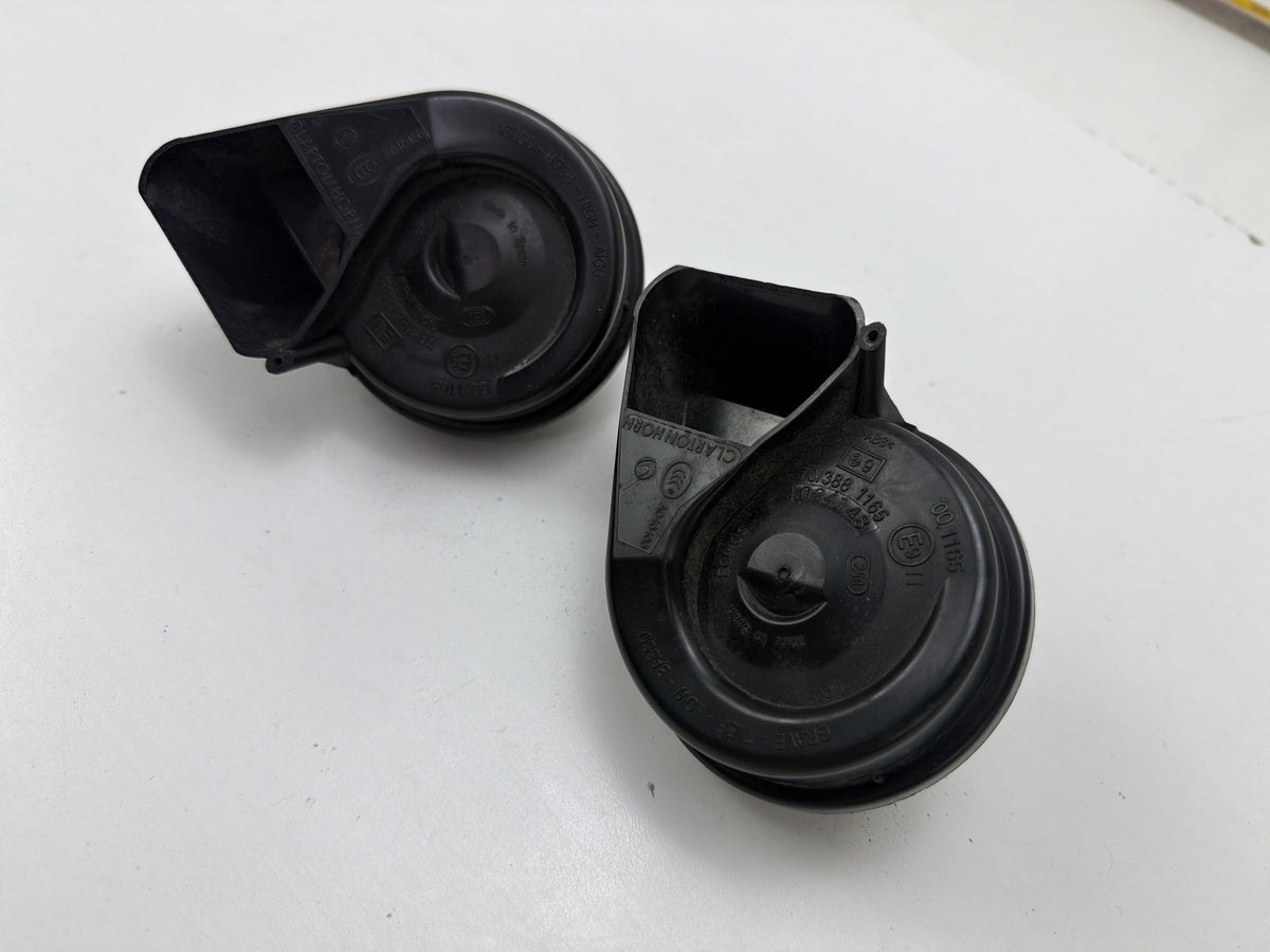 2012-2018 Audi A7 Dual Tone High Low Pitch Horn Set 4G0951221 4G0951223 OEM