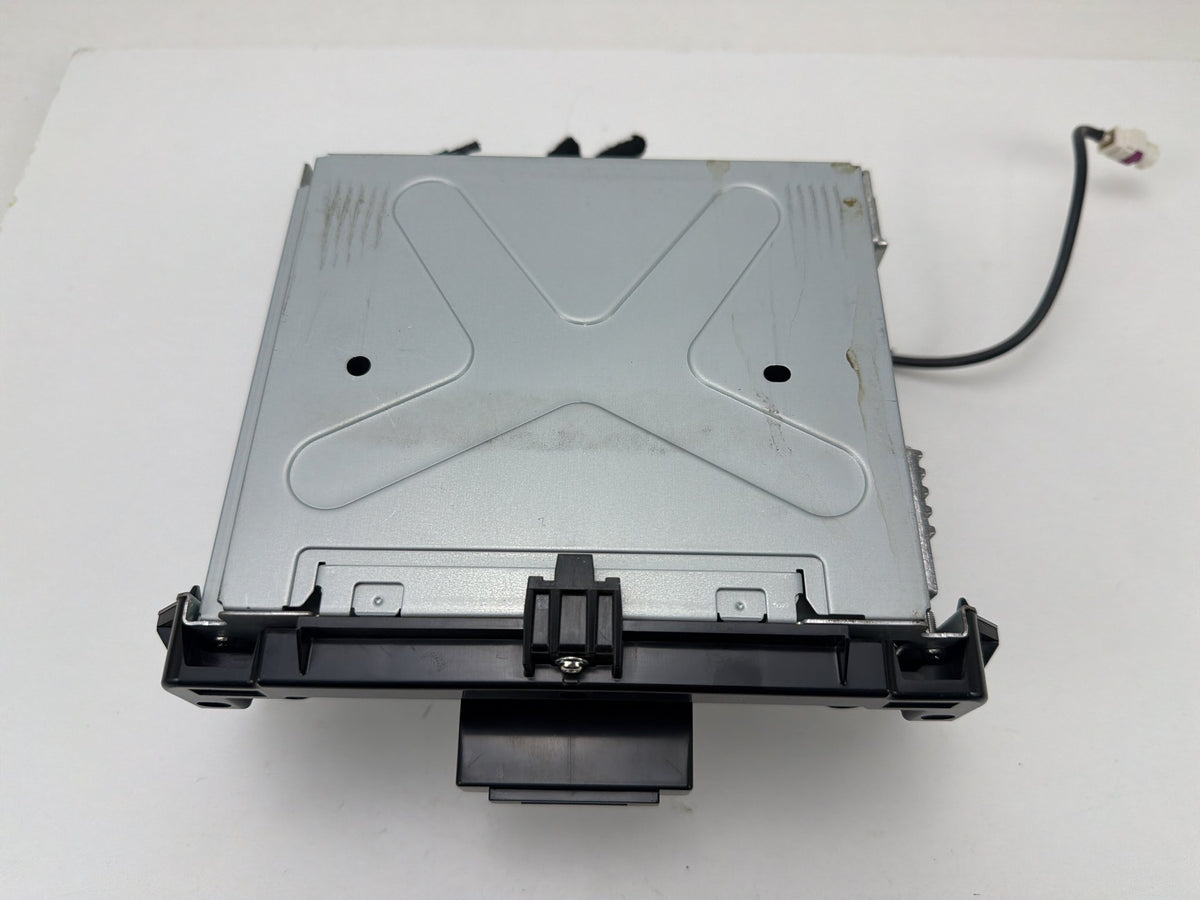 2014-2017 Maserati Quattroporte Radio CD Player Media Receiver 68257004AA OEM