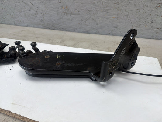 2015-2021 Kia Sedona Right/Left Power Sliding Door Center Roller Latch Hinge OEM