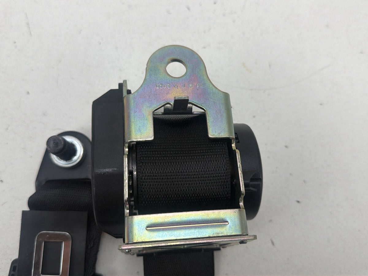 2014-2017 Maserati Ghibli Rear Right Passenger Side Seat Belt Retractor OEM