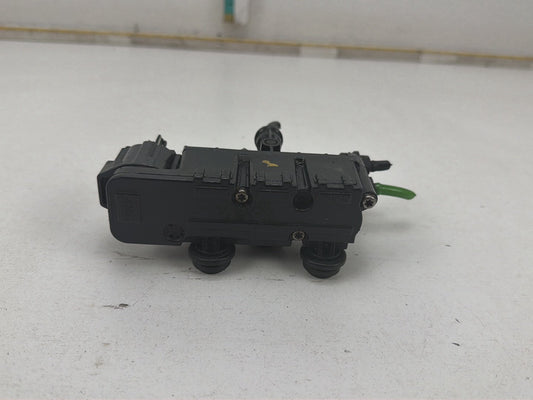 2010-2013 Land Rover Range Rover Sport Air Suspension Control Valve OEM