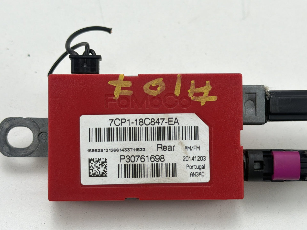2011-2018 Volvo S60 Rear Radio Antenna Amplifier 30761698 OEM
